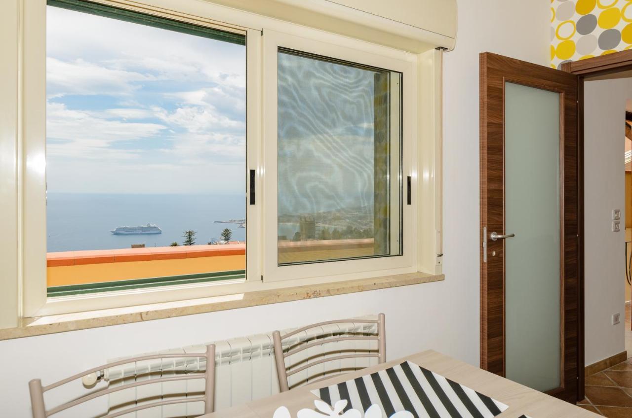 Sunset Holiday Home Таормина Екстериор снимка