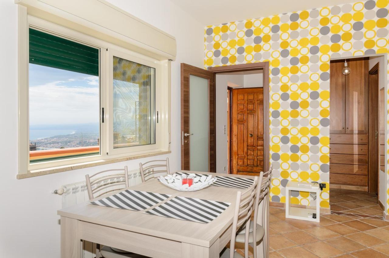 Sunset Holiday Home Таормина Екстериор снимка